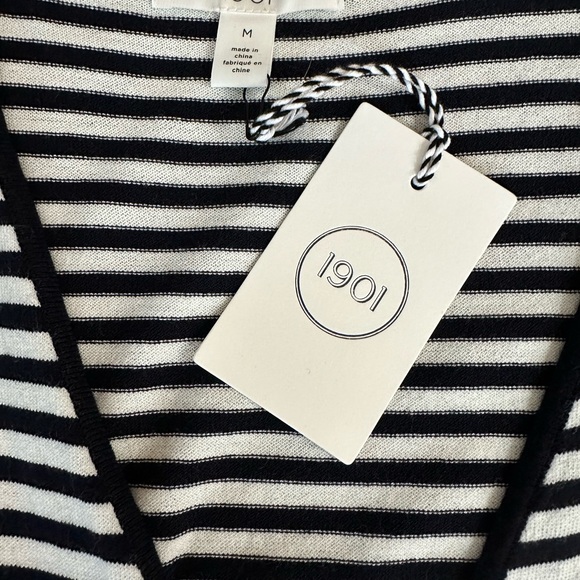 Nordstrom Wrap-around navy and white stripped cropped cardigan - Picture 2 of 3